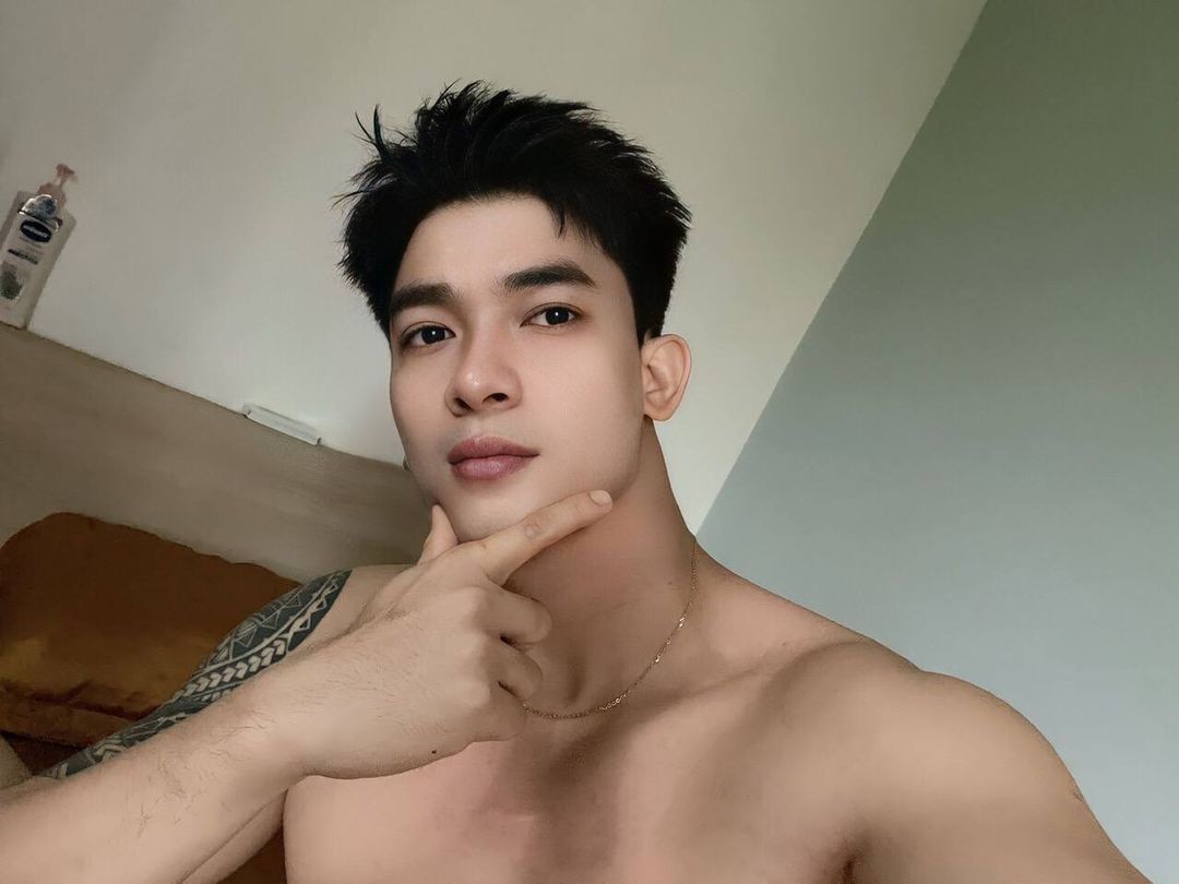 Niko tại Hà Nội
