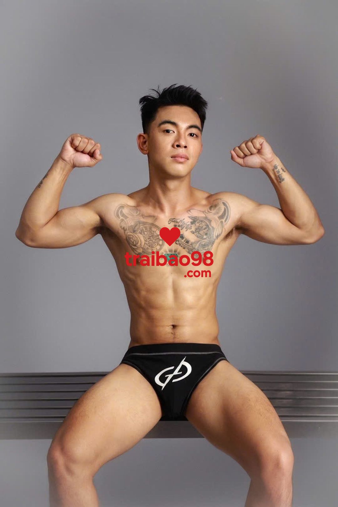 Thái (thẳng)  tại Sài Gòn