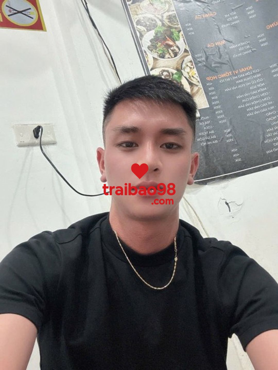Tú tại Hà Nội