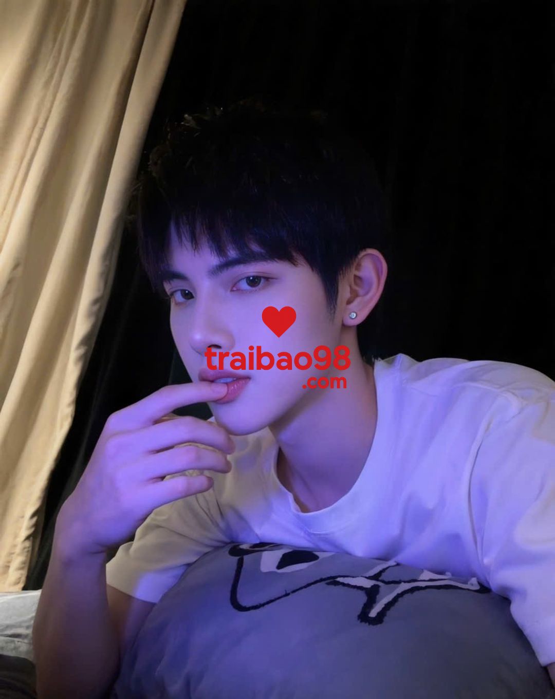 Hiếu bot