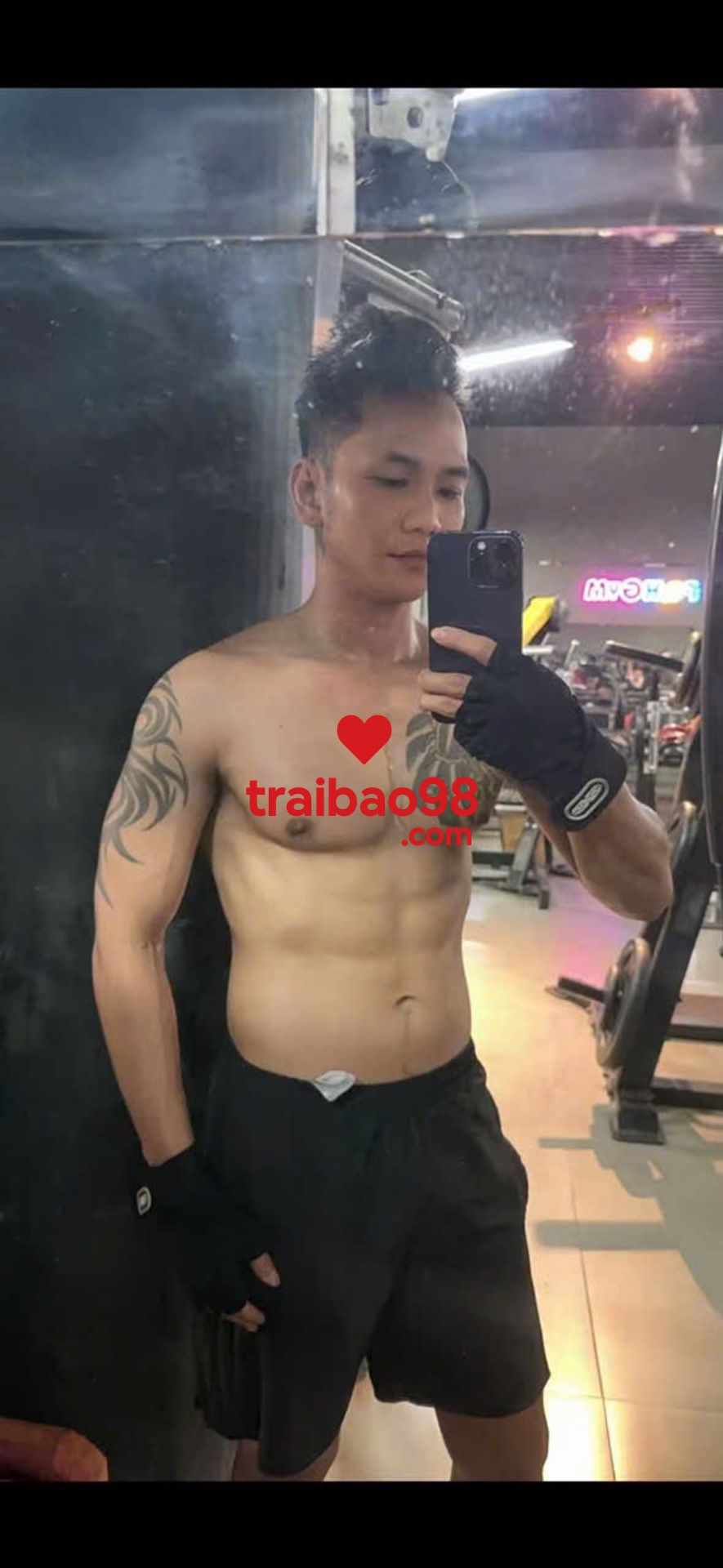 Nhân top